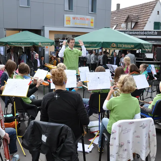 Arrangementer & koncerter — billede 5